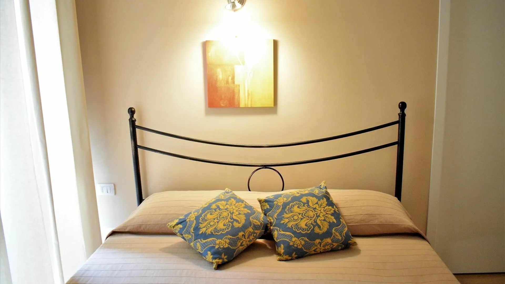 Gilda Rooms & Breakfast Noto Nocleg ze śniadaniem