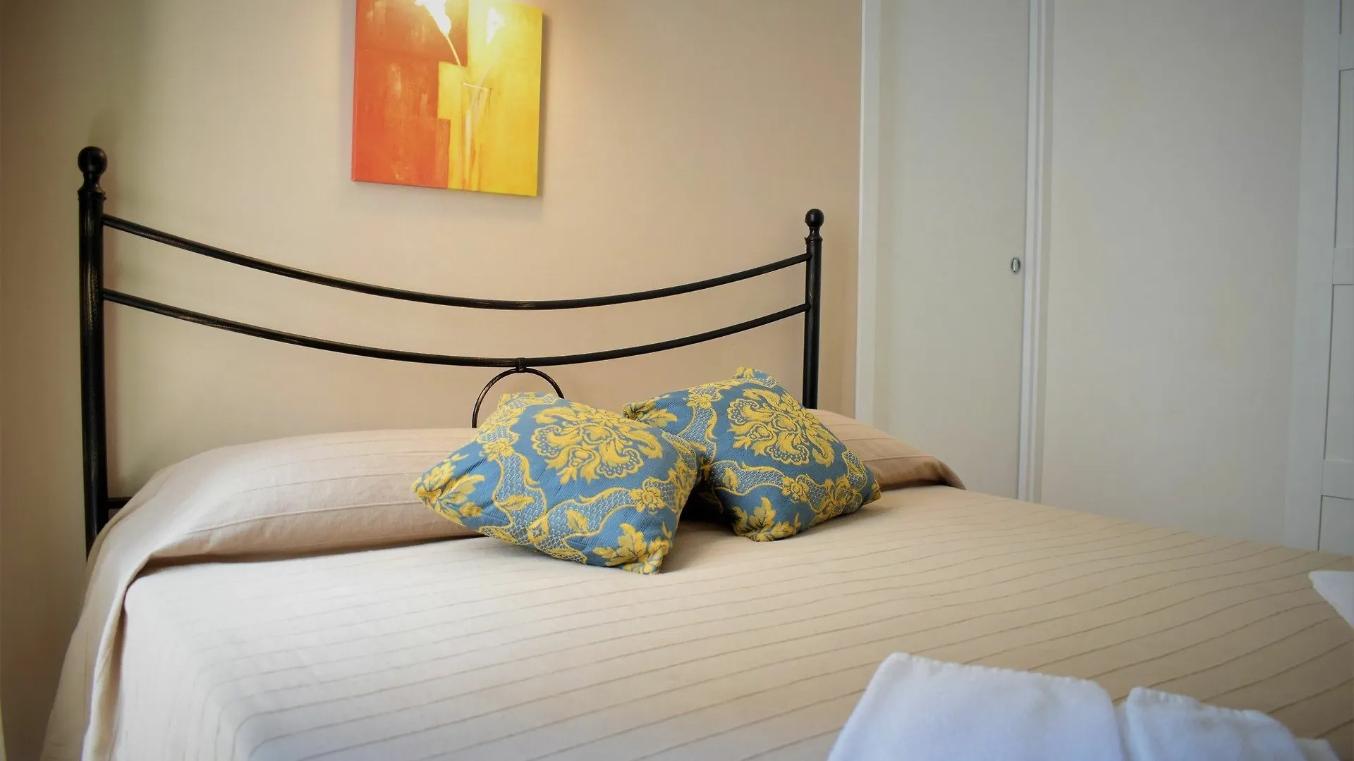 Gilda Rooms & Breakfast Noto 3*,